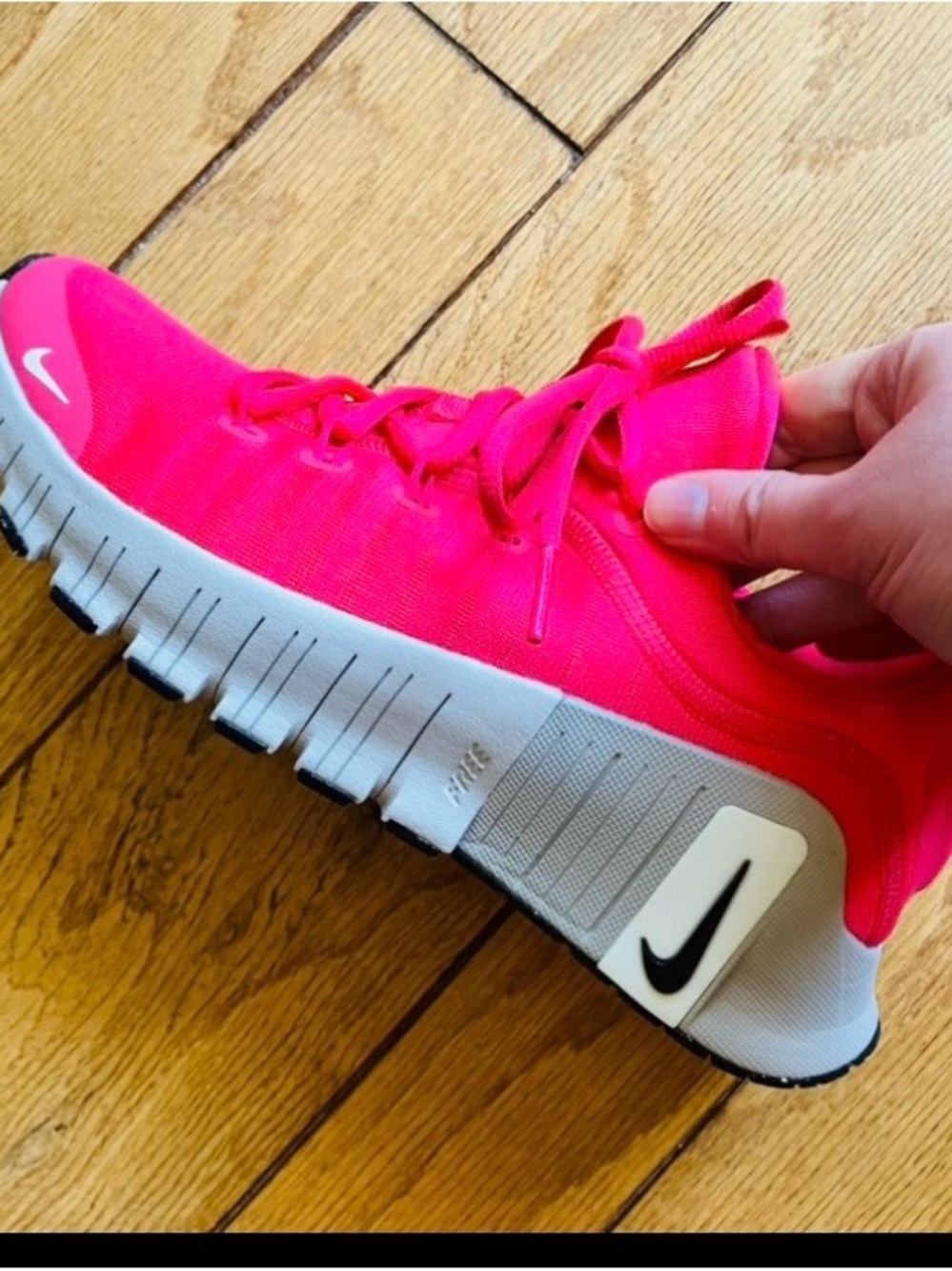 EUC (Basically New), Women's Nike Free Metcon 6, Size 8.5 US